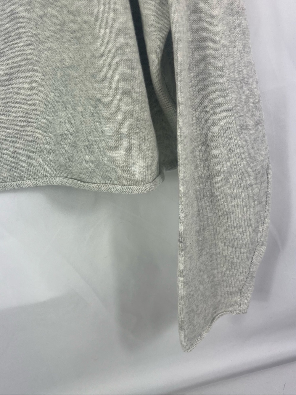 PacSun Light Gray Cropped Scoop Neck Long Sleeve Top - Picture 3 of 8